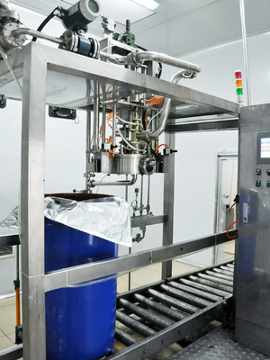 SUS304 αυτόματη μηχανή πλήρωσης ΤΩΝ ΕΤΕΡΟΦΘΑΛΜΩΝ ΓΆΔΩΝ για βασισμένο τον στις εγκαταστάσεις χυμό φρούτων γάλακτος