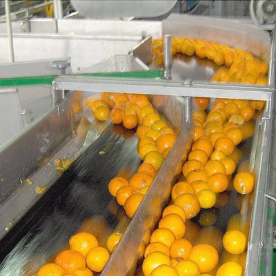Όλο αυτόματο εξατομικευόμενο μηχάνημα χυμού πορτοκαλιού Νέο μηχάνημα επεξεργασίας χυμού πλήρης μηχάνημα επεξεργασίας φρούτων Τανδαρίνη