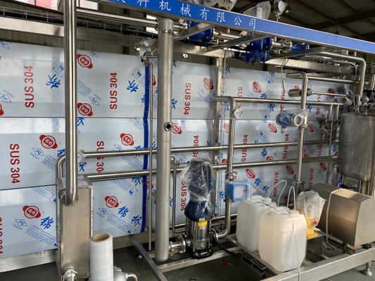 Εξοικονόμηση κόστους Uht Sterilizer γάλακτος Μηχανή αποστείρωσης υψηλής θερμοκρασίας για εργοστάσιο επεξεργασίας γαλακτοκομικών προϊόντων